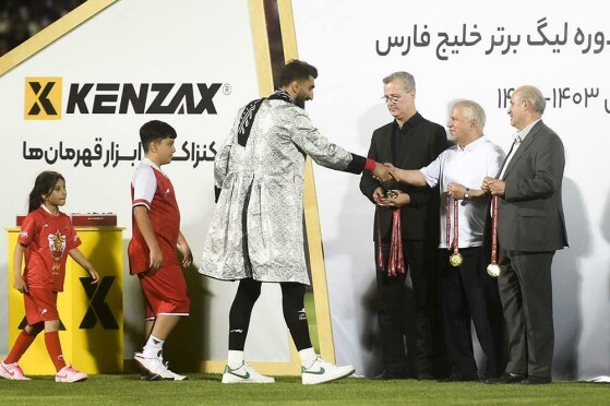 دیدار تیم پرسپولیس و مس رفسنجان