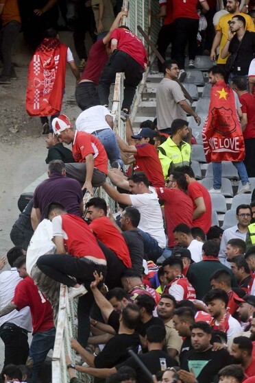 دیدار تیم پرسپولیس و مس رفسنجان