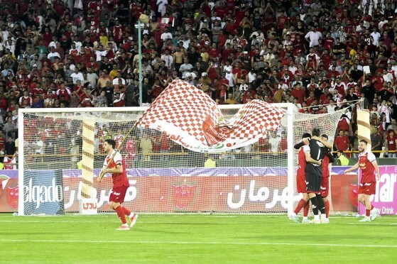 دیدار تیم پرسپولیس و مس رفسنجان