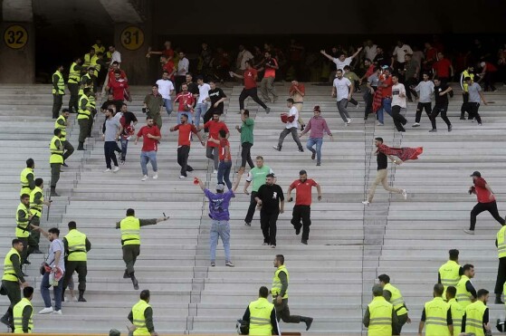 دیدار تیم پرسپولیس و مس رفسنجان