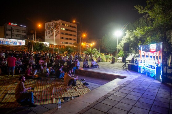 تماشای اولین مناظره چهاردهمین انتخابات ریاست جمهوری