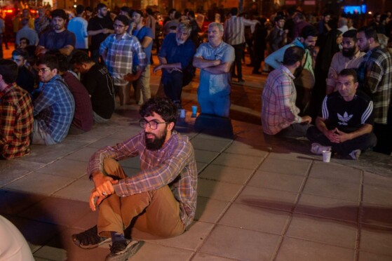 تماشای اولین مناظره چهاردهمین انتخابات ریاست جمهوری