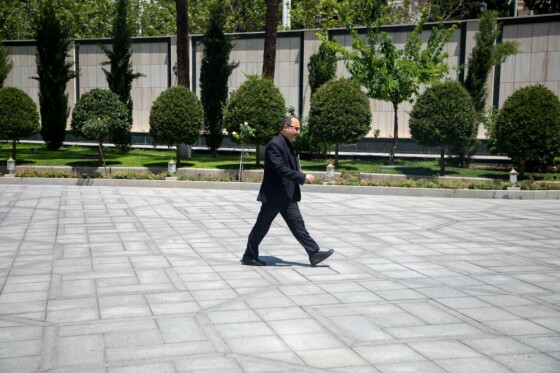 حاشیه جلسه هیات دولت - ۳۰ خرداد