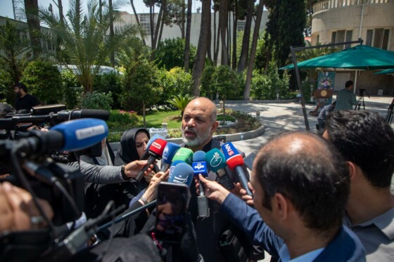 حاشیه جلسه هیات دولت - ۳۰ خرداد