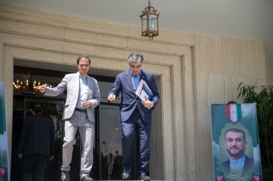 حاشیه جلسه هیات دولت - ۳۰ خرداد