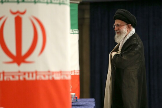 حضور رهبر انقلاب در چهاردهمین دوره انتخابات ریاست جمهوری
