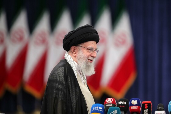 حضور رهبر انقلاب در چهاردهمین دوره انتخابات ریاست جمهوری