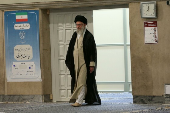 حضور رهبر انقلاب در چهاردهمین دوره انتخابات ریاست جمهوری