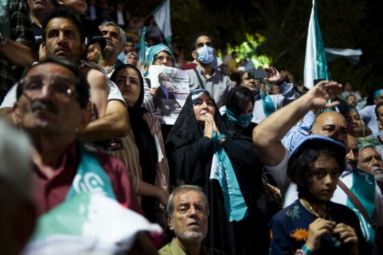 اجتماع هواداران «مسعود پزشکیان» در ورزشگاه حیدرنیا -۲