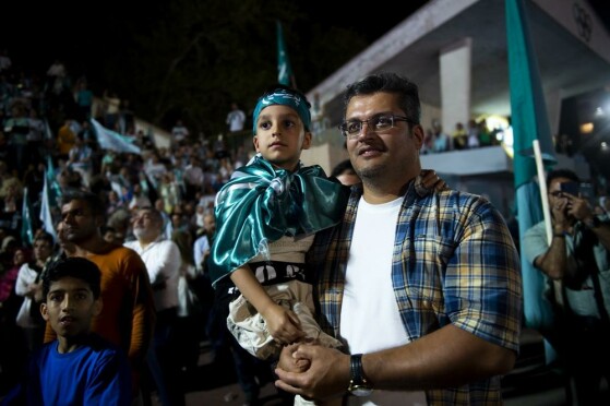 اجتماع هواداران «مسعود پزشکیان» در ورزشگاه حیدرنیا -۲