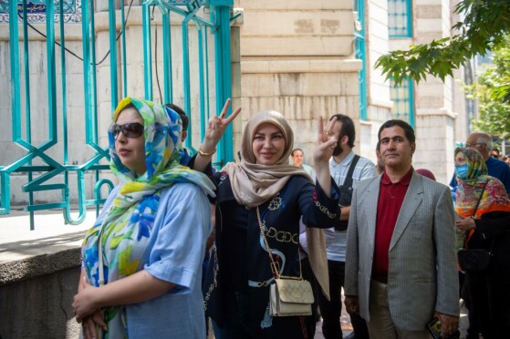 مرحله دوم انتخابات چهاردهمین دوره ریاست جمهوری -۱