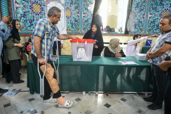 مرحله دوم انتخابات چهاردهمین دوره ریاست جمهوری -۱