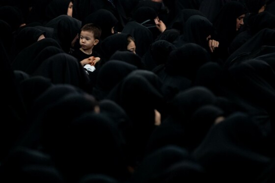 مراسم عزداری حسینی در تکیه سادات اخوی