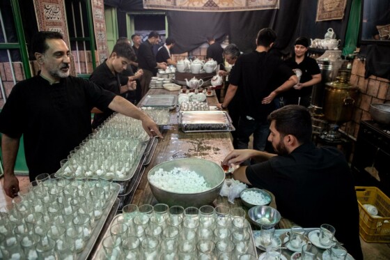 مراسم عزداری حسینی در تکیه سادات اخوی