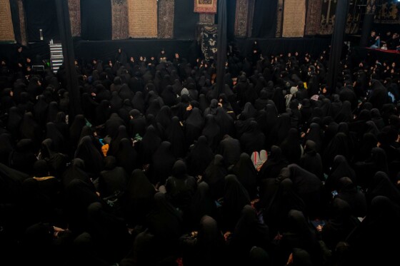 مراسم عزداری حسینی در تکیه سادات اخوی