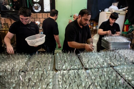 مراسم عزداری حسینی در تکیه سادات اخوی