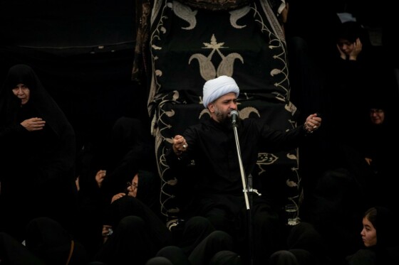 مراسم عزداری حسینی در تکیه سادات اخوی