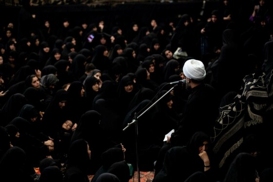 مراسم عزداری حسینی در تکیه سادات اخوی