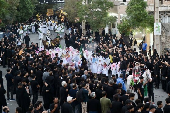 کاروان تعزیه در نوش آباد