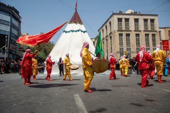 خیمه سوزان ظهر عاشورا - چهارراه گلوبندک تهران