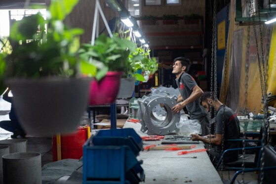 تولید بلوزهای آکاردئونی دما بالا توسط متخصصان صنعت ایرانی