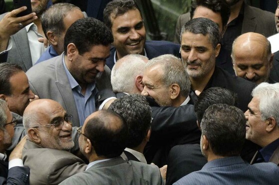 مراسم تحلیف چهاردهمین دوره ریاست جمهوری ایران -۱