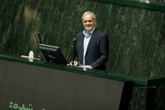 اولین جلسه بررسی صلاحیت وزرای پیشنهادی دولت چهاردهم با حضور رئیسجمهور