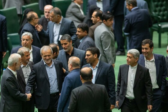 اولین جلسه بررسی صلاحیت وزرای پیشنهادی دولت چهاردهم با حضور رئیسجمهور