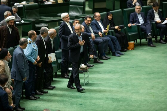 اولین جلسه بررسی صلاحیت وزرای پیشنهادی دولت چهاردهم با حضور رئیسجمهور