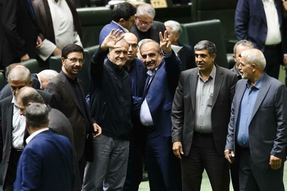 چهارمین  روز از جلسه رأی اعتماد به وزرای پیشنهادی دولت چهاردهم