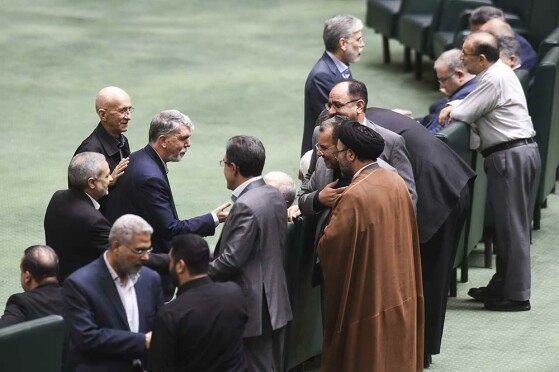 چهارمین  روز از جلسه رأی اعتماد به وزرای پیشنهادی دولت چهاردهم