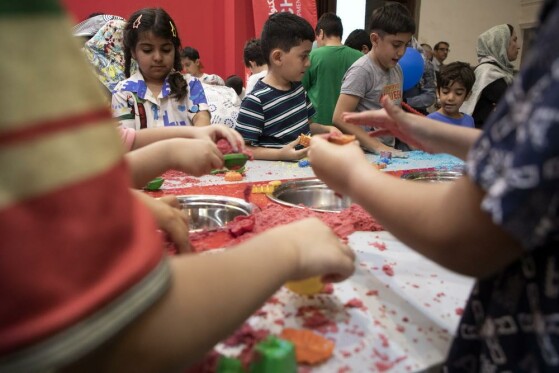 نمایشگاه ایراننوشت