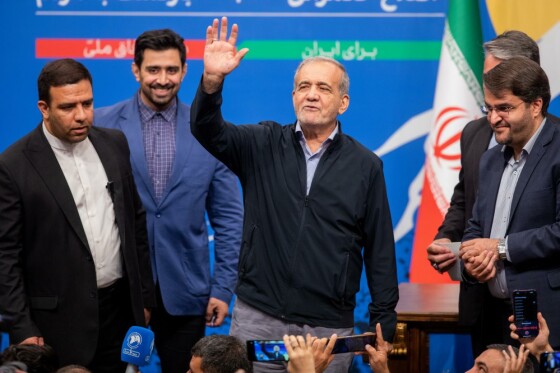 نخستین نشست خبری رئیس جمهور