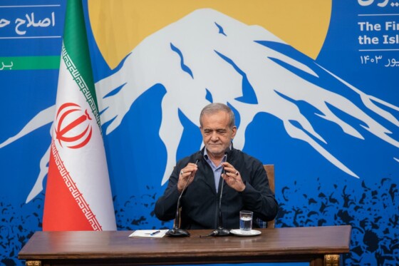 نخستین نشست خبری رئیس جمهور