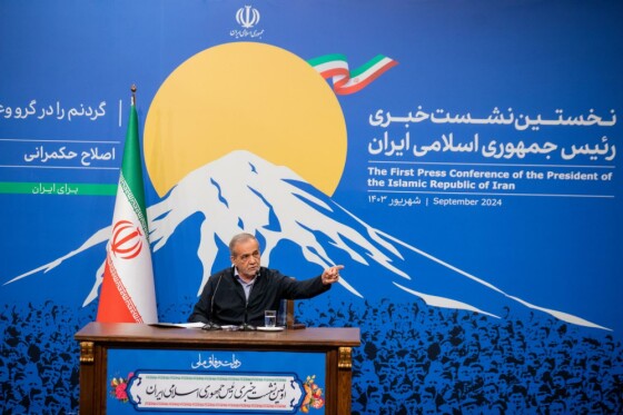 نخستین نشست خبری رئیس جمهور