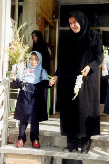 بازگشایی مدارس در دهه هفتاد