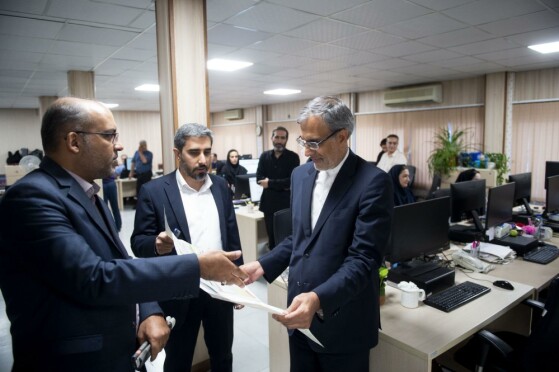 بازدید مدیر عامل خبرگزاری ایرنا از موسسه ایران