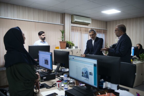 بازدید مدیر عامل خبرگزاری ایرنا از موسسه ایران