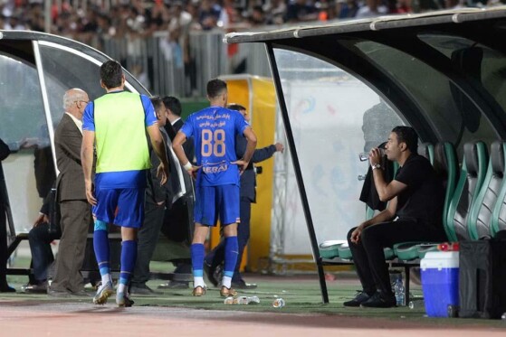 دیدار تیم های فوتبال استقلال و پرسپولیس