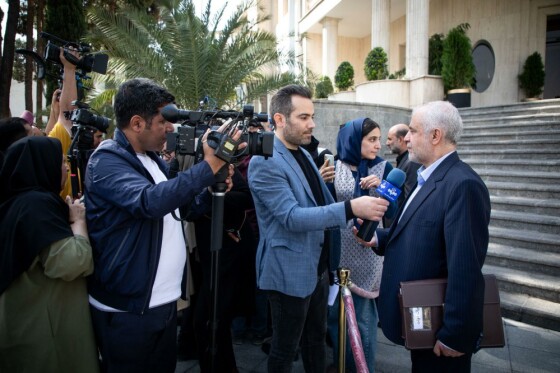 حاشیه جلسه هیات دولت با حضورمسعود پزشکیان