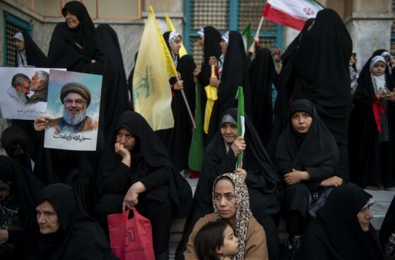 اجتماع مردمی «دفاع از جبهه مقاومت» در میدان فلسطین