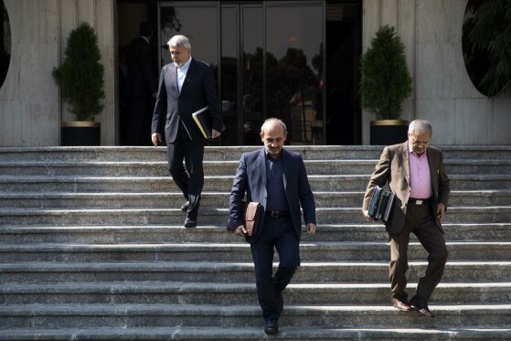 حاشیه جلسه هیات دولت