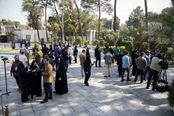 حاشیه جلسه هیات دولت