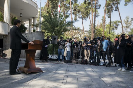 حاشیه جلسه هیات دولت