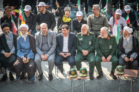 تشییع پیکر شهید «عباس نیلفروشان»