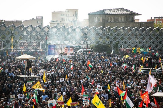 تشییع پیکر شهید «عباس نیلفروشان»