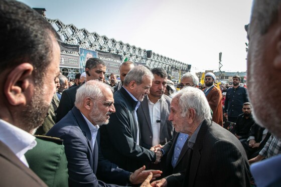 تشییع پیکر شهید «عباس نیلفروشان»