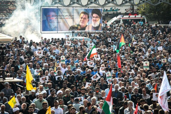 تشییع پیکر شهید «عباس نیلفروشان»