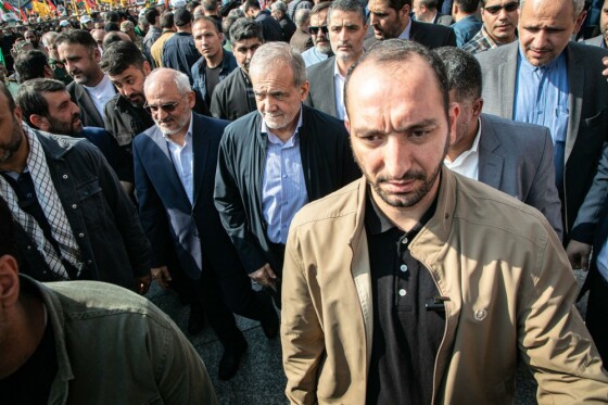 تشییع پیکر شهید «عباس نیلفروشان»