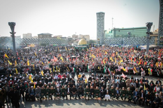 تشییع پیکر شهید «عباس نیلفروشان»